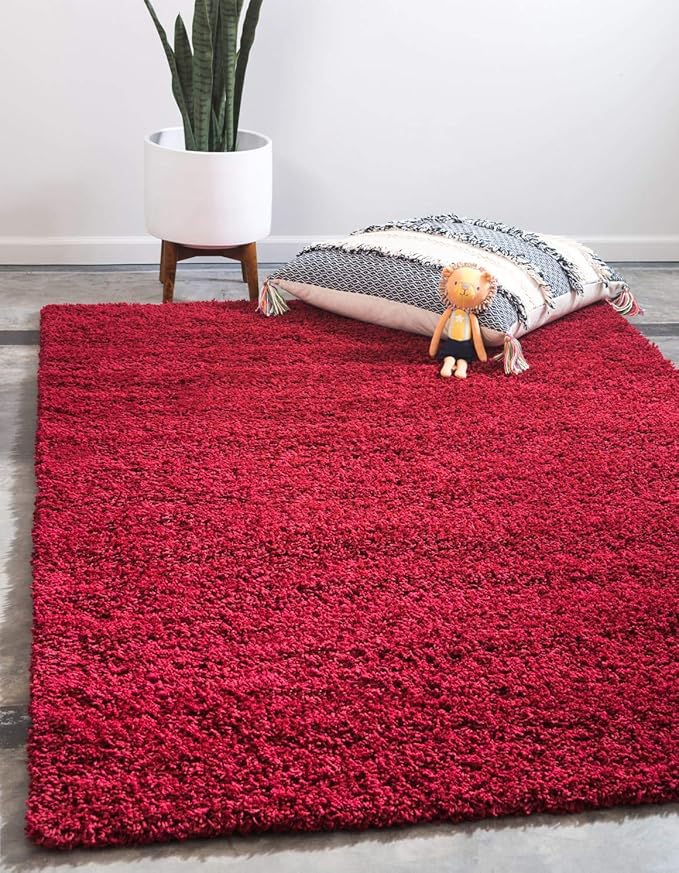 Unique Loom Solid Shag Collection Area Rug (3' 3" x 5' 3" Rectangle, Cherry Red)