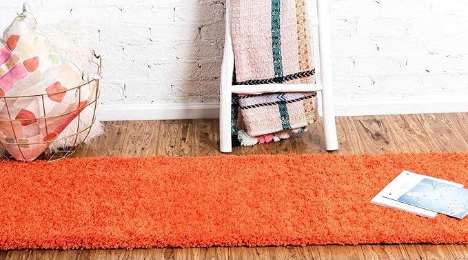 Unique Loom Solid Shag Collection Area Rug (2' 6" x 19' 8" Runner, Tiger Orange)