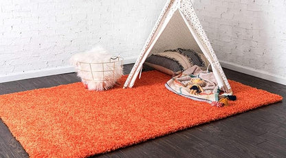 Unique Loom Solid Shag Collection Area Rug (3' 3" x 5' 3" Rectangle, Tiger Orange)