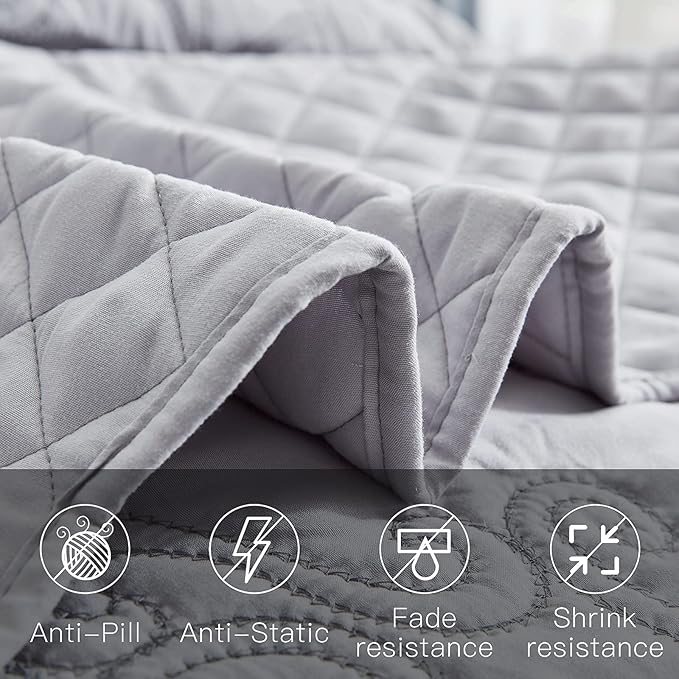 CHIXIN Oversized Bedspread Coverlet Set King Size - Lightweight Bedding Cover - Beautiful Stitching - 5 Piece Reversible Bedspread - Luxury Damask Paisley Pattern (King, Light Grey)