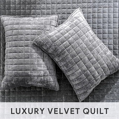RECYCO Luxury Velvet Quilt Set Full Queen Size, Lightweight Velvet Comforter Set, Oversized Bedspread Coverlet Quilted Bedding Set, with 2 Matching Pillow Shams, for All Season, Gray