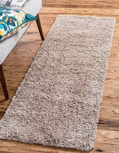 Unique Loom Solid Shag Collection Area Rug (2' x 6' 5" Runner, Taupe)