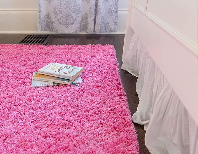 Unique Loom Solid Shag Collection Area Rug (7' 1" x 10' Rectangle, Taffy Pink)