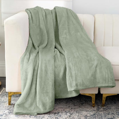 Nicole Miller Oversized Plush Fleece Throw Blanket – Ultra Soft, Lightweight & Cozy – 60" x 70" Warm Flannel Blanket for Couch, Bed & Travel – Machine Washable (Green-Sage)