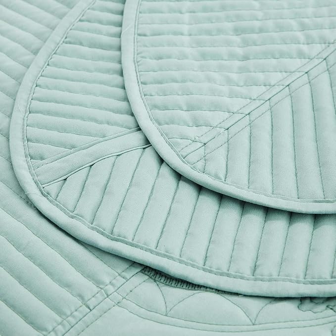 CHIXIN Bedspread Coverlet Set Queen Size - Lightweight Bedding Cover - Beautiful Stitching - 5 Piece Reversible Bedspread - Gorgeous Damask Paisley Pattern (Queen, Seaglass)