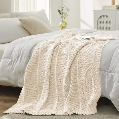Amélie Home Chevron Chenille Knit Throw Blanket for Couch, Cozy Texture Decorative Soft Blanket for Sofa & Chair, 50"x60", Ivory
