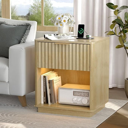 VINGLI Nightstands Set of 2 with Charging Station, LED Nightstand Fluted with Rounded Edge, 19"W Mid Century Modern Nightstand for Bedroom, Fluted Bed Side Table, Oak Night Stand, 18.9"W*15"D*22.4"H