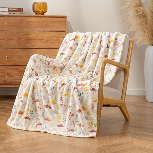 Luxury Printed Fleece Warm Throw Blanket, Soft Lightweight Velvety Plush Throw for Couch and Bed, Cozy Comfy for All Seasons(Cream Various Mushrooms, 50×70 Inches)