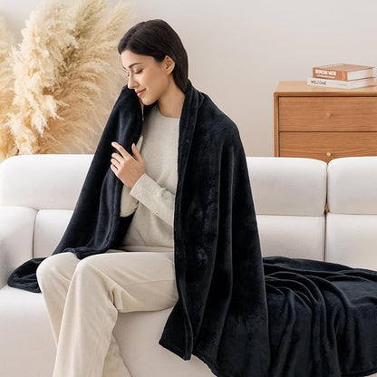 Luxury Fleece Warm Throw Blanket, Soft Lightweight Velvety Plush Throw for Couch and Bed, Cozy Comfy for All Seasons(Black, 50×70 Inches)