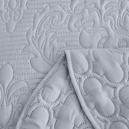 CHIXIN Oversized Bedspread Coverlet Set King Size - Lightweight Bedding Cover - Ultrasonic Quilting - 5 Piece Reversible Bedspread - Elegant Damask Paisley Pattern (King, Light Grey)