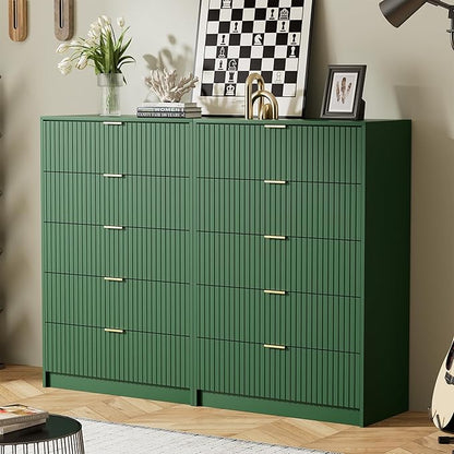 Green Dresser for Bedroom, Modern Dresser with 5 Drawers and Smooth Slides, Wide Chest of Drawers with Golden Handles for Bedroom, Living Room, Closet, 15.7" D x 31.5" W x 47.2" H