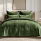 RECYCO Luxury Velvet Quilt Set Full Queen Size Bedding Sets, Ultra Soft Velvet Comforter Set, Lightweight Channel Box Stitch Oversized Bedspread Coverlet for All Season, with 2 Shams, Loden Green