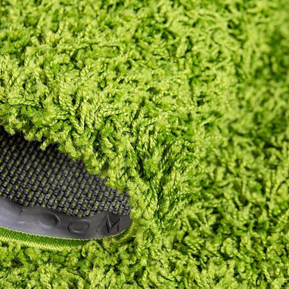 Unique Loom Solid Shag Collection Area Rug (2' 6" x 13' 1" Runner, Grass Green)
