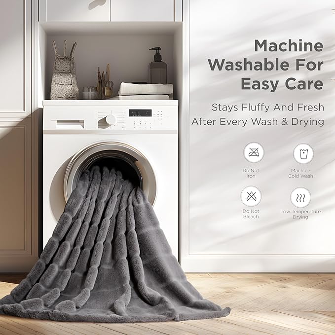 Sophia & William Throw Blanket for Couch Sofa(50x60 Inches) - Faux Fur Throw Soft Cozy, Gifts for Women, Grey