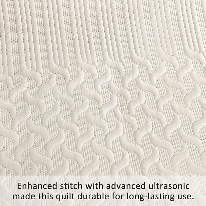 Yiran California King Size Beige Quilt Set Lightweight Oversized Bedspread Ultrasonic Wave Pattern Soft Microfiber Summer Coverlet Modern Style 3 Piece with 2 Pillow Shams (112x104 inch)