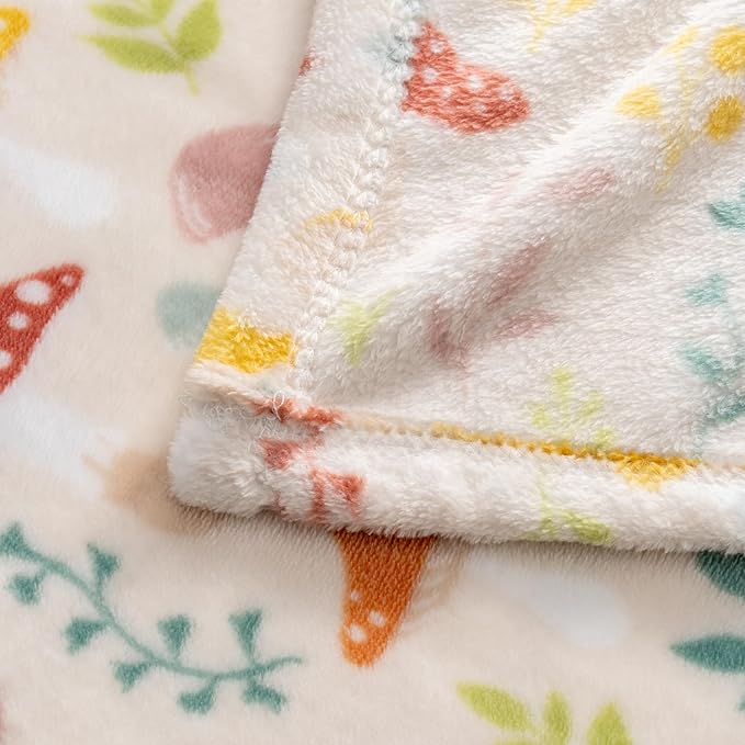 Luxury Printed Fleece Warm Blanket, Soft Lightweight Velvety Plush Throw for Couch and Bed, Cozy Comfy for All Seasons(Cream Various Mushrooms, 90×90 Inches)