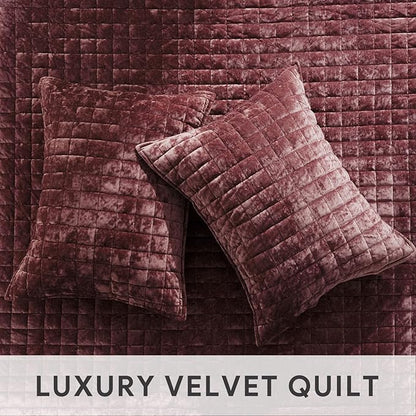 RECYCO Luxury Velvet Quilt Set Full Queen Size Bedding Sets, Ultra Soft Velvet Comforter Set, Lightweight Channel Box Stitch Oversized Bedspread Coverlet for All Season, with 2 Shams, Plum