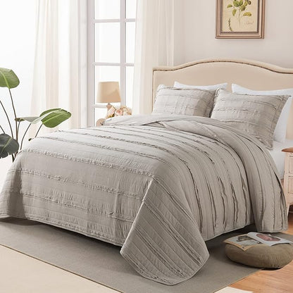 HoneiLife Queen Quilt Bedding Set - 3 Pieces Washed Microfiber Quilt Sets Lightweight Bedspreads Ultra Soft Coverlets Vintage Bed Cover Ruffled Bedding Set All Season Quilts-Sandy