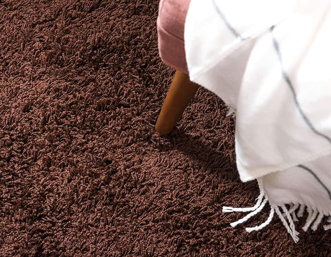 Unique Loom Solid Shag Collection Area Rug (3' 3" x 5' 3" Rectangle, Chocolate Brown)