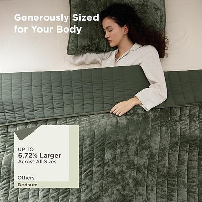 Bedsure Velvet Quilt Queen Size Set - Lightweight Velvet Comforter Queen, Luxury Bedspread Coverlet, Ultra-Soft Winter Bedding Set with 2 Pillow Shams, 90"x96", Olive Green
