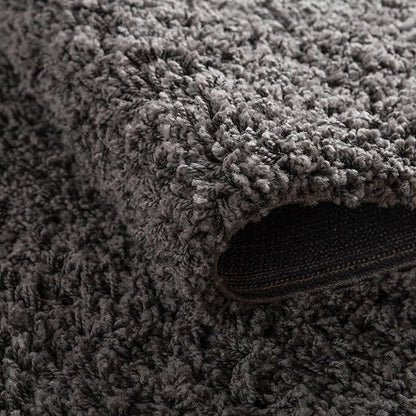Unique Loom Solid Shag Collection Area Rug (6' 1" Round, Graphite Gray)