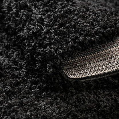 Unique Loom Solid Shag Collection Area Rug (5' 1" x 8' Oval, Jet Black)