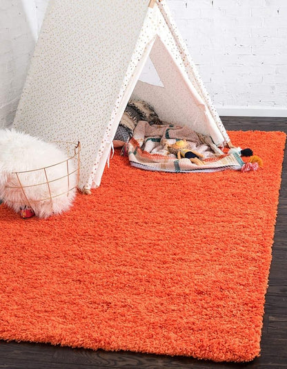 Unique Loom Solid Shag Collection Area Rug (2' 2" x 3' 1" Rectangle, Tiger Orange)