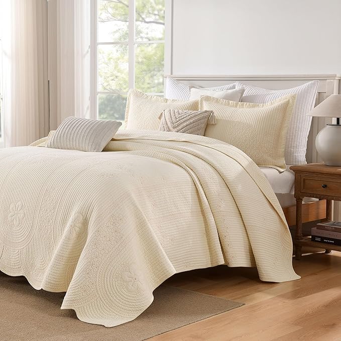 MarCielo 100% Cotton Quilt Set Lightweight Bedspread with Scalloped Edge, Farmhouse Vintage Bedding, All Season Use(Tu Beige,Queen (98"x102"))