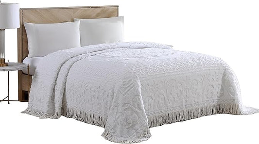 Beatrice Home Fashions Medallion Chenille Bedspread, Queen, White
