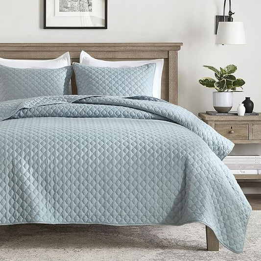 HORIMOTE HOME Quilt King Size Chambray Blue, Lightweight Quilt for Summer, Ultra-Soft Polyester Modern Style Quilted Clouds Pattern Bedspread Quit Set 3 Pieces(1 Quilt and 2 Pillow Shams)