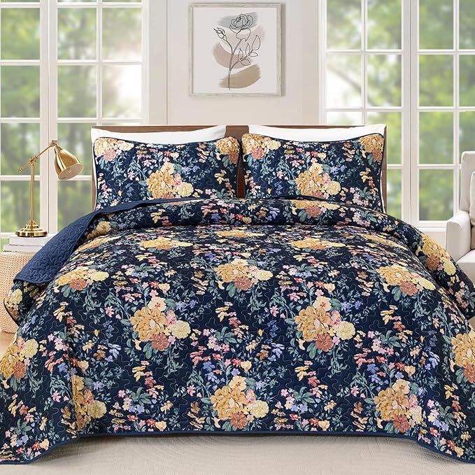WONGS BEDDING Quilt Queen Size, Navy Blue Quilt Bedding Set with 2 Pillowcases, Botanical Quilt for Queen Bed, Soft Microfiber Lightweight Coverlet Bedspread for All Season (96"×90", 3 Pieces)