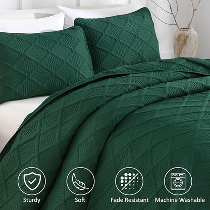 Yiran Quilts Queen Size, Emerald Green Spring Summer Bedspread Bedding Set, 3 Pieces Diamond Pattern Lightweight Microfiber Coverlet with 2 Pillow Shams for All Season 96x90 Inch