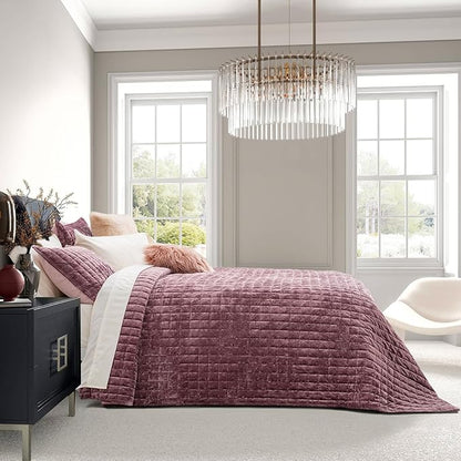RECYCO Luxury Velvet Quilt Set King Size, Lightweight Velvet Comforter Set, Oversized Bedspread Coverlet Quilted Bedding Set, with 2 Matching Pillow Shams, for All Season, Dusty Mauve Pink