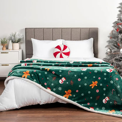 PAVILIA Green Christmas Sherpa Throw Blanket, Gingerbread Snowman Holiday Pattern, Soft Reversible Fleece & Sherpa 60x80 Winter Blanket for Couch & Bed, Cozy Christmas Decor