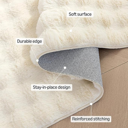 Amazon Basics Indoor Area Rug, 3D Bubble Washable Home Decor Carpet for Living Room, Bedroom, 2' W × 3' L, Beige