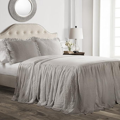 Lush Decor Ruffle Skirt Bedspread Set - 3-Piece Luxurious Farmhouse Bedding - Elegant Ruffle Detail - Timeless Style - Soft Lightweight Sheets - King, Grey