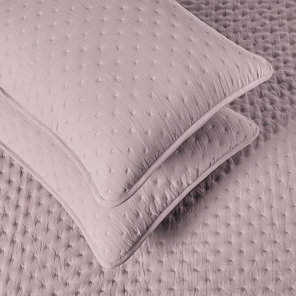 Amazon Basics Brushed Microfiber Quilt Set, Extra Soft with Natural Texture, 3-Piece,Queen/Full, Purple