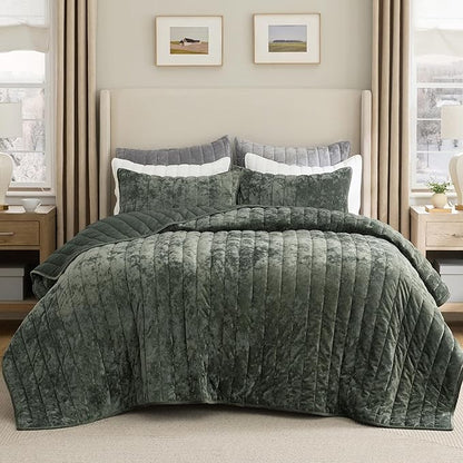Bedsure Velvet Quilt King Size - 108"x96" Oversized King Size Comforter Set, Luxury Velvet Comforter Bedspread Coverlet, Ultra-Soft Winter Bedding Set with 2 Pillow Shams, Olive Green