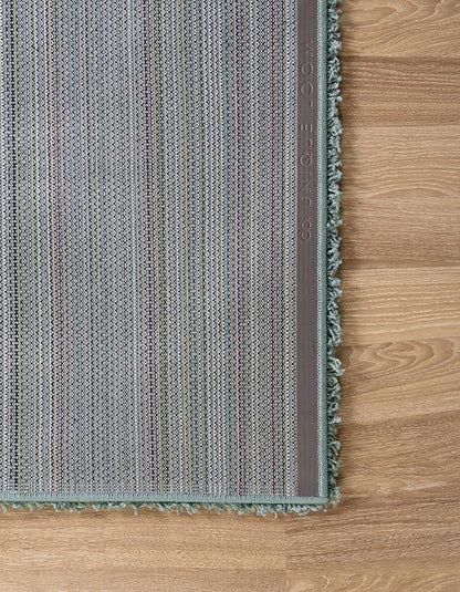 Unique Loom Solid Shag Collection Area Rug (4' 1" x 6' 1" Rectangle, Light Slate Blue)
