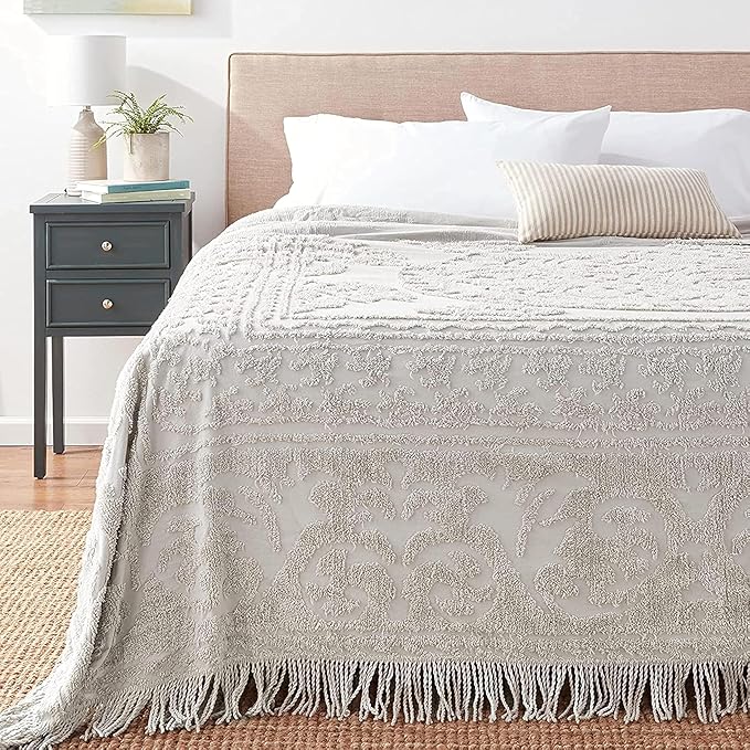Beatrice Home Fashions Medallion Chenille Bedspread, Queen, Gray