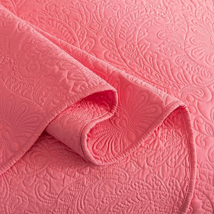 HoneiLife Queen Quilt Bedding Set - Microfiber Quilt Sets for Queen Bed, 3-Piece Lightweight Bedspreads,Reversible Coverlets Rustic Bedlinen Sets, Floral Bedding Set All Season Quilts-Sugar Coral