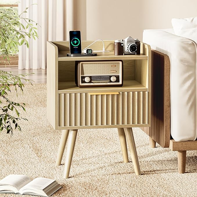 Huuger Nightstand with Charging Station, USB-C Port, Fluted Night Stand Set of 2, Bed Side Table with Drawer, Solid Wood Feet, Open Storage, End Table with Raised Edge, for Bedroom, Natural
