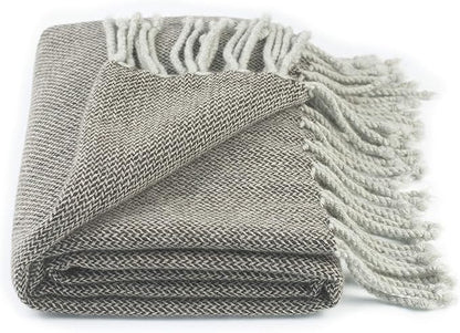 REALITY&FANTASY Wool Shawl Fringed Knee Throw Blanket for Couch Bed Outdoor Travel