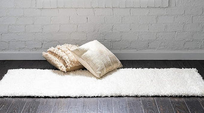 Unique Loom Solid Shag Collection Area Rug (2' 7" x 10' Runner, Snow White)