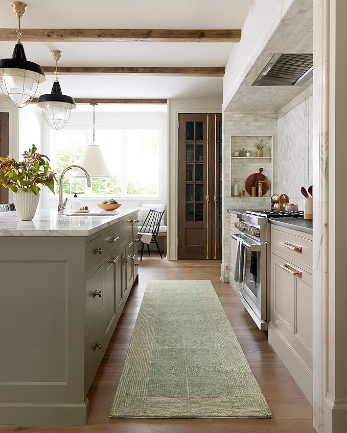 Loloi Chris Loves Julia Francis Collection FRA-02 Green/Natural 3'-6" x 5'-6" Accent Rug