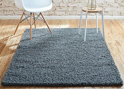 Unique Loom Solid Shag Collection Area Rug (4' 1" x 6' 1" Rectangle, Graphite Gray)