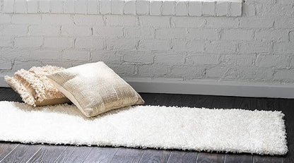 Unique Loom Solid Shag Collection Area Rug (2' 2" x 6' 7" Runner, Snow White)