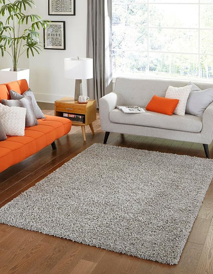 Unique Loom Solid Shag Collection Area Rug (4' 1" x 6' 1" Rectangle, Cloud Gray)