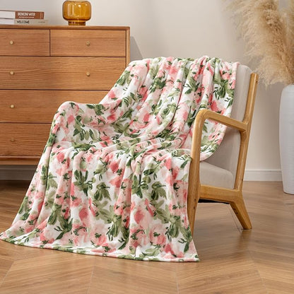 Luxury Printed Fleece Warm Throw Blanket, Soft Lightweight Velvety Plush Throw for Couch and Bed, Cozy Comfy for All Seasons(Ivory Pink Flowers, 50×70 Inches)