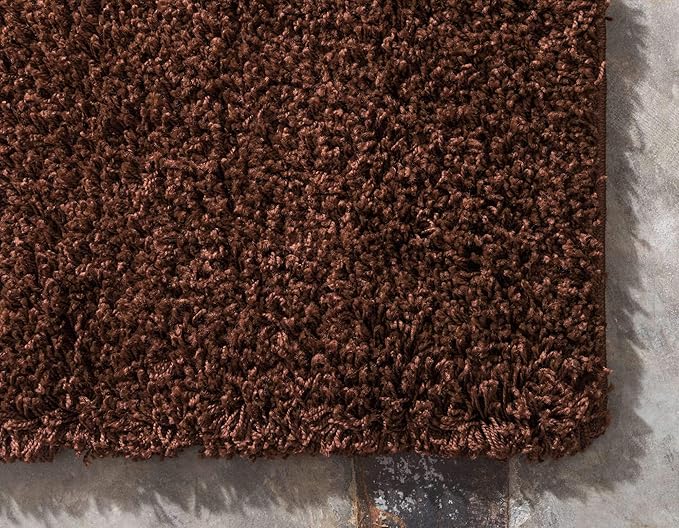 Unique Loom Solid Shag Collection Area Rug (2' x 3' 1" Rectangle, Chocolate Brown)